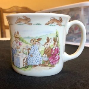 Royal Doulton Bunnykins 1 Handle Hug A Mug 1988